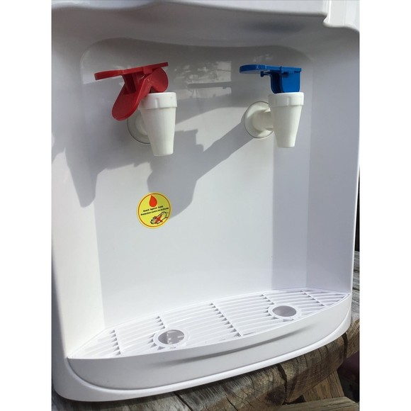 Royal Sovereign Cold and Hot Water Despenser/Cooler - Picture 9 of 10